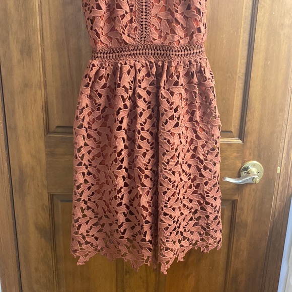 Pretty “Just Me” Lace Dress - Picture 2 of 4